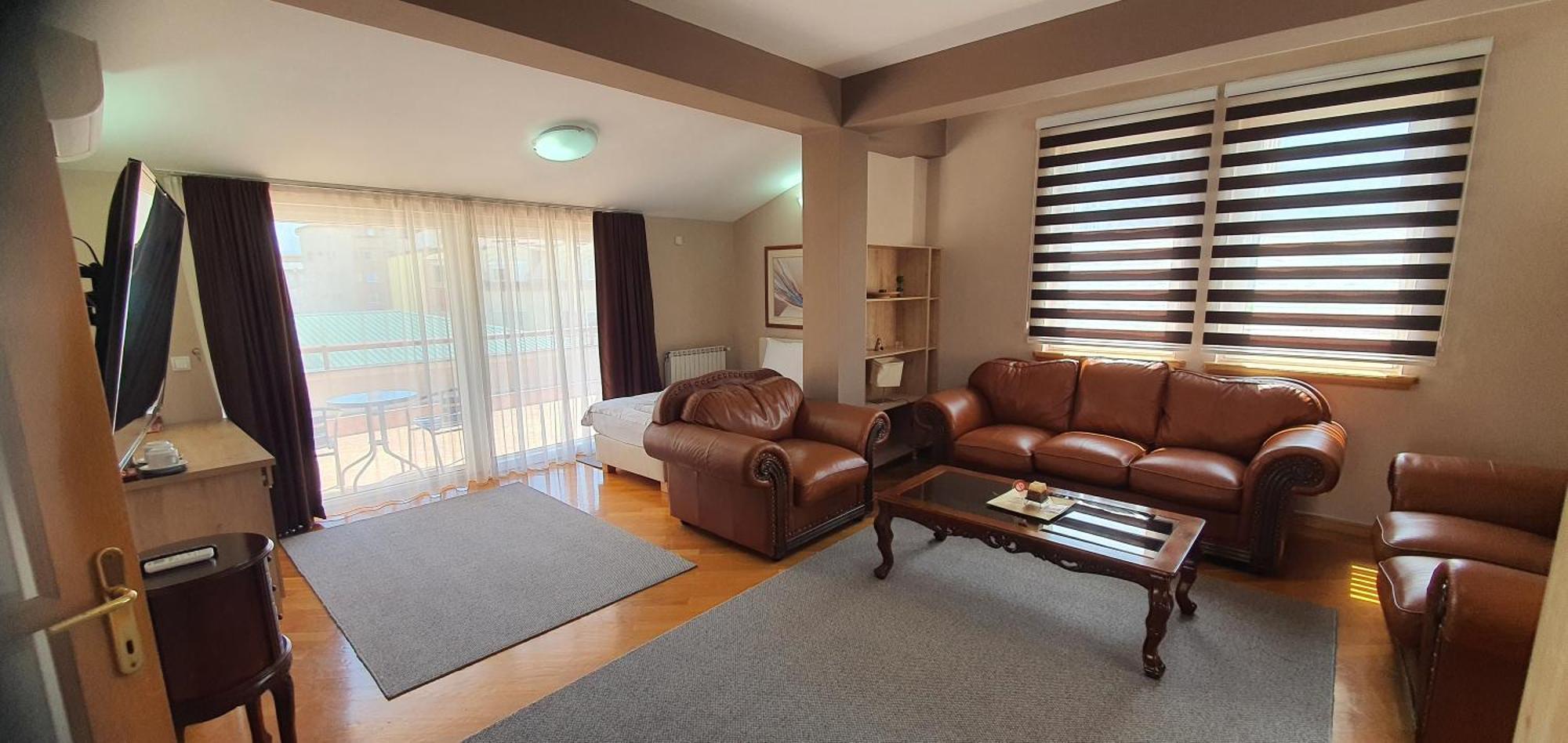 Premier Hotel Skopje Eksteriør billede